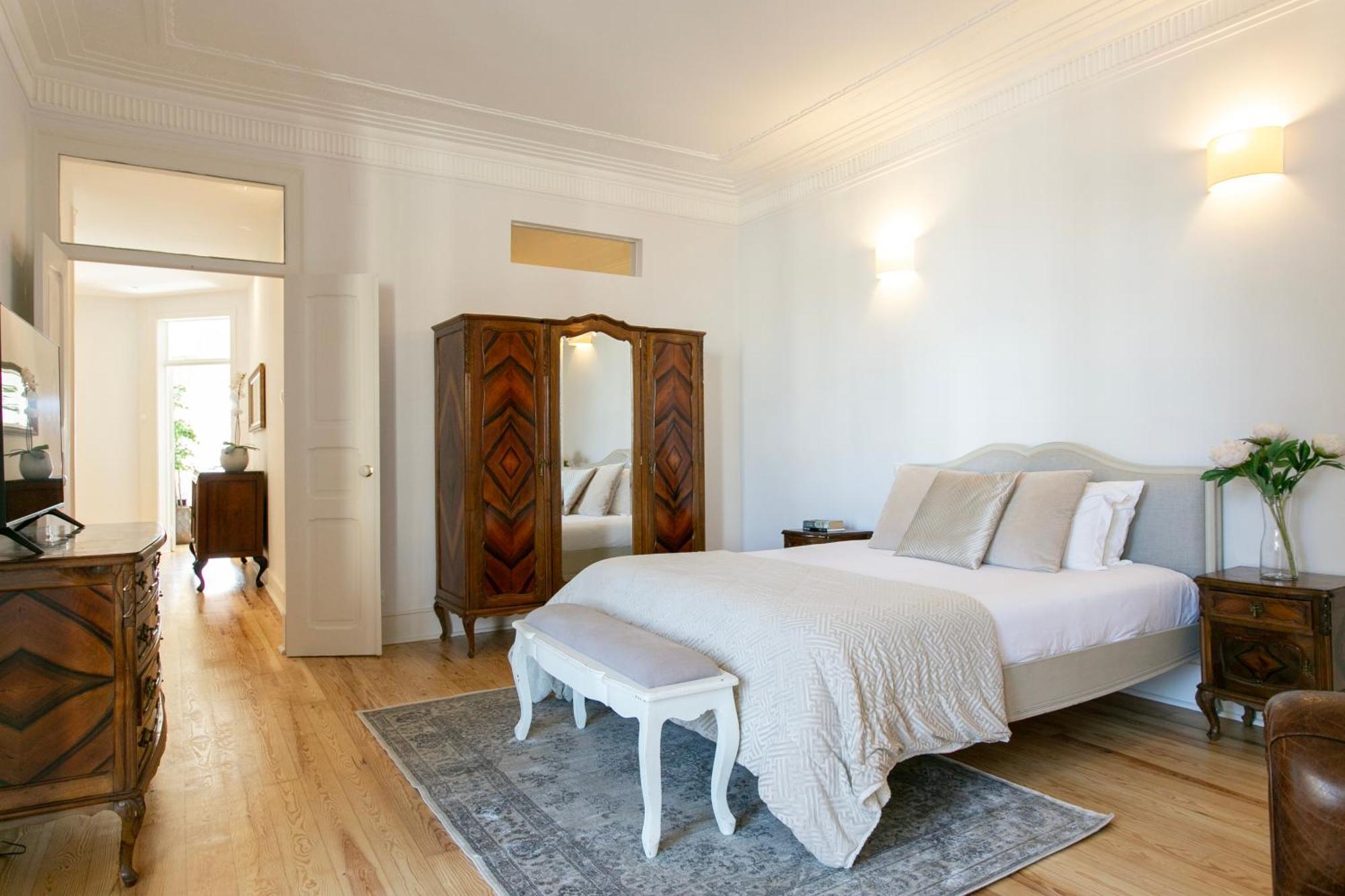 Boutique Apartment Near Ritz & Liberdade Лиссабон Экстерьер фото